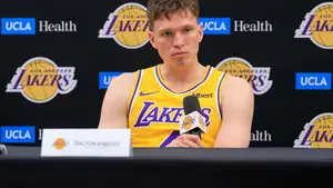 Nie tylko rzuty i obrona. Lakers mieli większy problem z Daltonem Knechtem