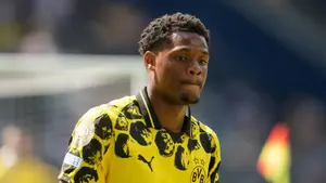 Niemcy podjęli nagłą decyzję. Wielki talent Borussii Dortmund zaoferowany nowemu klubowi