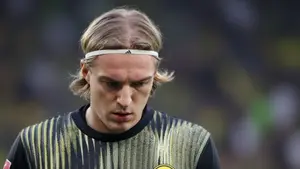 Niespodziewany zwrot akcji w sprawie obrońcy Leeds. Niemcy nie odpuszczają mimo fiaska