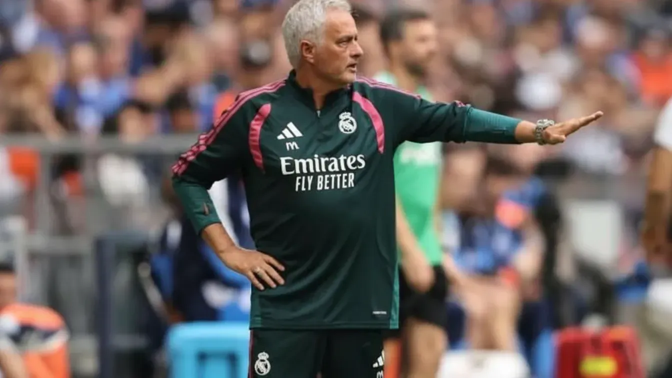 Niezbyt kochany chłopak zachwycił na Santiago Bernabéu. José Mourinho wskazał nazwisko