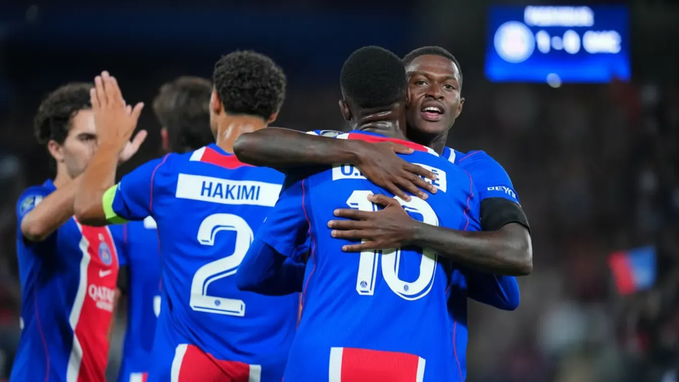 Nuno Mendes zszedł z boiska w 87. minucie. PSG czeka mecz z Barceloną