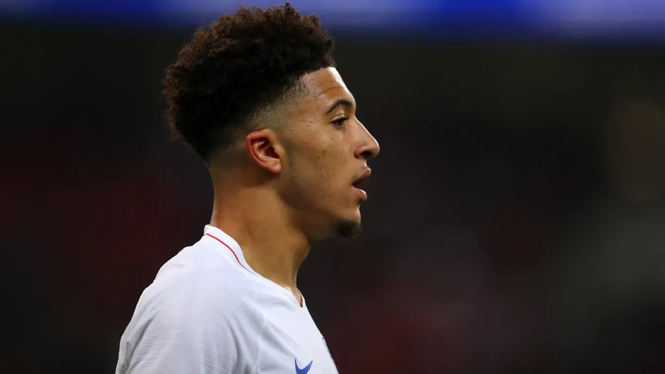 Od transferu za 73 mln funtów do bezrobocia. Jadon Sancho szuka klubu