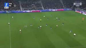 Odkupiciel ousmane dembele. Przy stanie 1:0 dla gospodarzy zmarnował rzut karny, ale ostatecznie trafia do