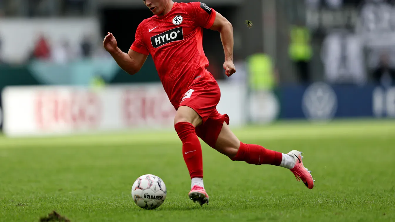 Odrzucił porównania do Pulisicia i Reyny. Campbell błyszczy w Bundeslidze