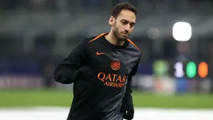 Okan Buruk kusi gwiazdę Interu. Hakan Calhanoglu wróci do ojczyzny?