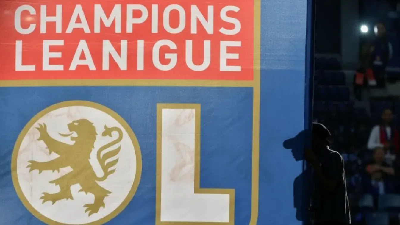 Olympique Lyon blisko finalizacji transferu. Wyłożyli miliony za lidera defensywy