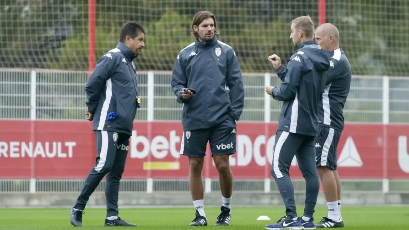 Opuścił Monaco dla wielkiego wyzwania. Zaskakujący ruch trenera stał się faktem