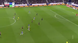 Oskaaar pietuszeeewski!!! Chłopaku, co Ty robisz?! Kolejny gol naszego skrzydłowego, on jest nie-sa-mo-wi-ty!
