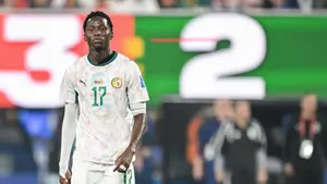Pape Matar Sarr blisko zmiany klubu. Tottenham oddaje pomocnika do rywala z Premier League