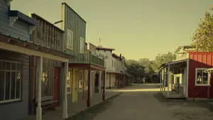 PEWNEGO RAZU NA DZIKIM ZACHODZIE Aldona Marciniak i młody Clint Eastwood