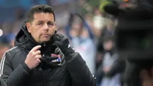 Pierre Sage ma twardy orzech do zgryzenia. Lens zdziesiątkowane przed hitem z Monaco