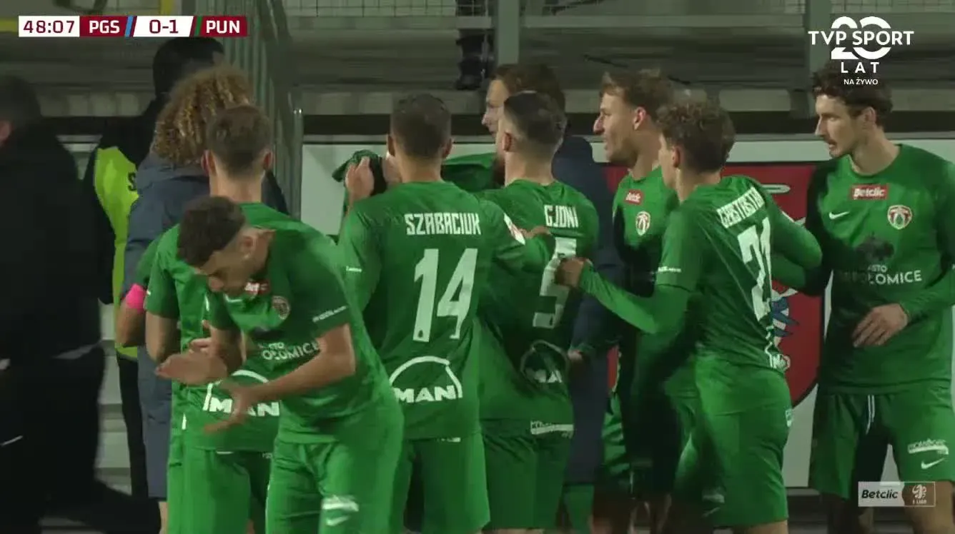 Pogoń Siedlce 0-1 Puszcza Niepołomice