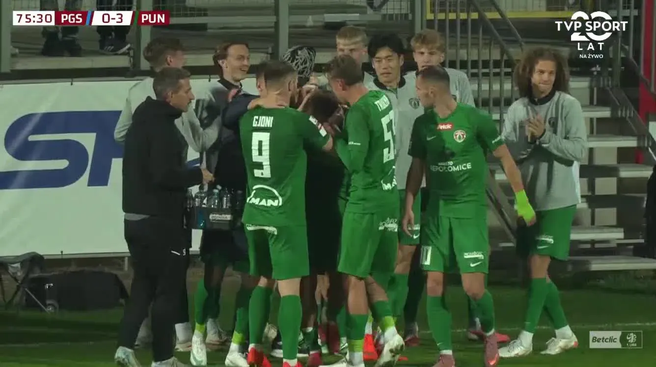 Pogoń Siedlce 0-3 Puszcza Niepołomice