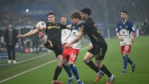 Polak najlepszy na boisku w Niemczech. Jakub Kamiński błyszczy mimo fatalnej formy klubu