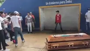 Portugalczycy na siłę szukają hat-tricka dla Ronaldo