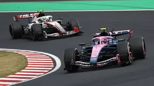 Potężne uderzenie przy 50G w Japonii. Eksperci alarmują: nowe przepisy F1 są zbyt niebezpieczne