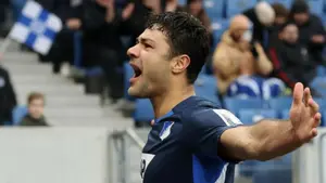 Premier League kusi za darmo, ale Ozan Kabak wybrał inny kierunek
