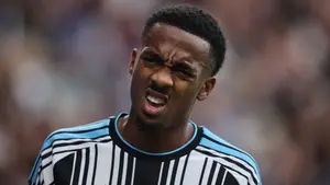 Prezes Beşiktaşu zapowiada transfer Joe Willocka. „Sprowadzę go w styczniu”