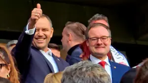 Prezydent Nawrocki na meczu Górnik Zabrze - Raków Częstochowa! Pomógł pobić rekord frekwencji