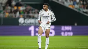 Prezydent Realu Madryt wściekły na Mbappe. Gwiazdor ma natychmiast pojawić się na boisku