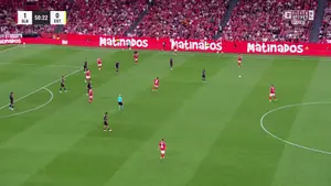 Proszę Państwa, oto Clément Lenglet! Ależ to uderzył! Benfica prowadzi z Estoril już 2:0. Mecz trwa w Eleven