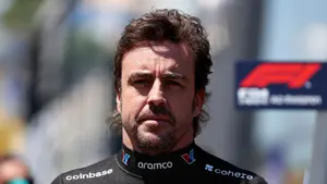 Przyszłość Fernando Alonso wisi na włosku. Adrian Newey stawia wszystko na jedną kartę
