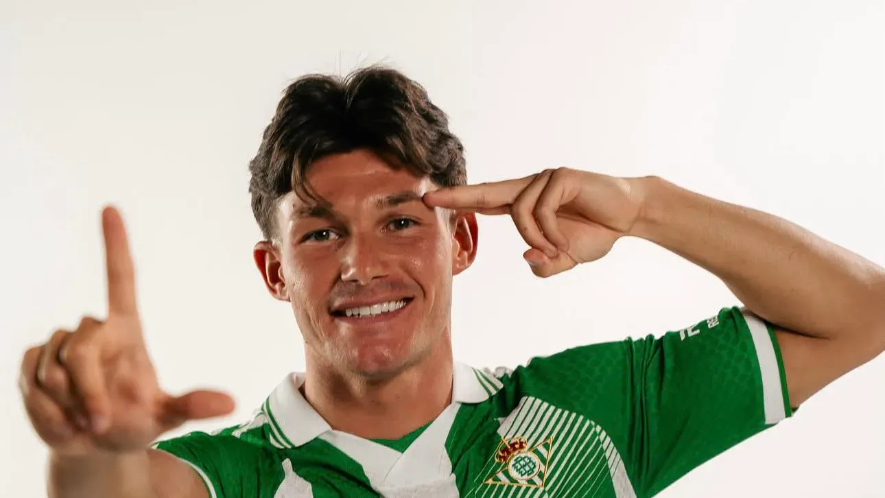 Real Betis zabezpiecza przyszłość swojej nowej gwiazdy. Gigantyczna klauzula w kontrakcie