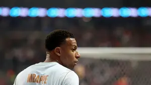 Real Madryt zirytowany zachowaniem Mbappé. „Szkodzi jemu i klubowi”