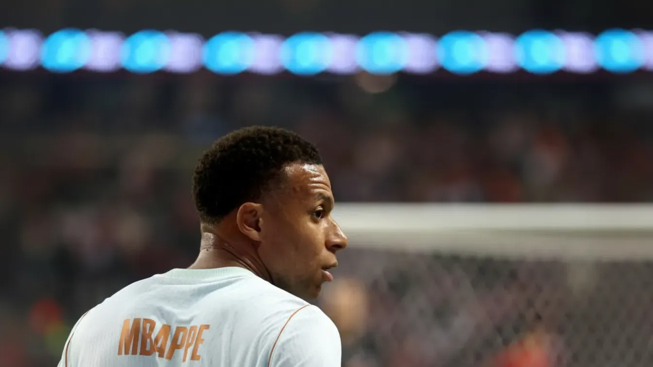 Real Madryt zirytowany zachowaniem Mbappé. „Szkodzi jemu i klubowi”
