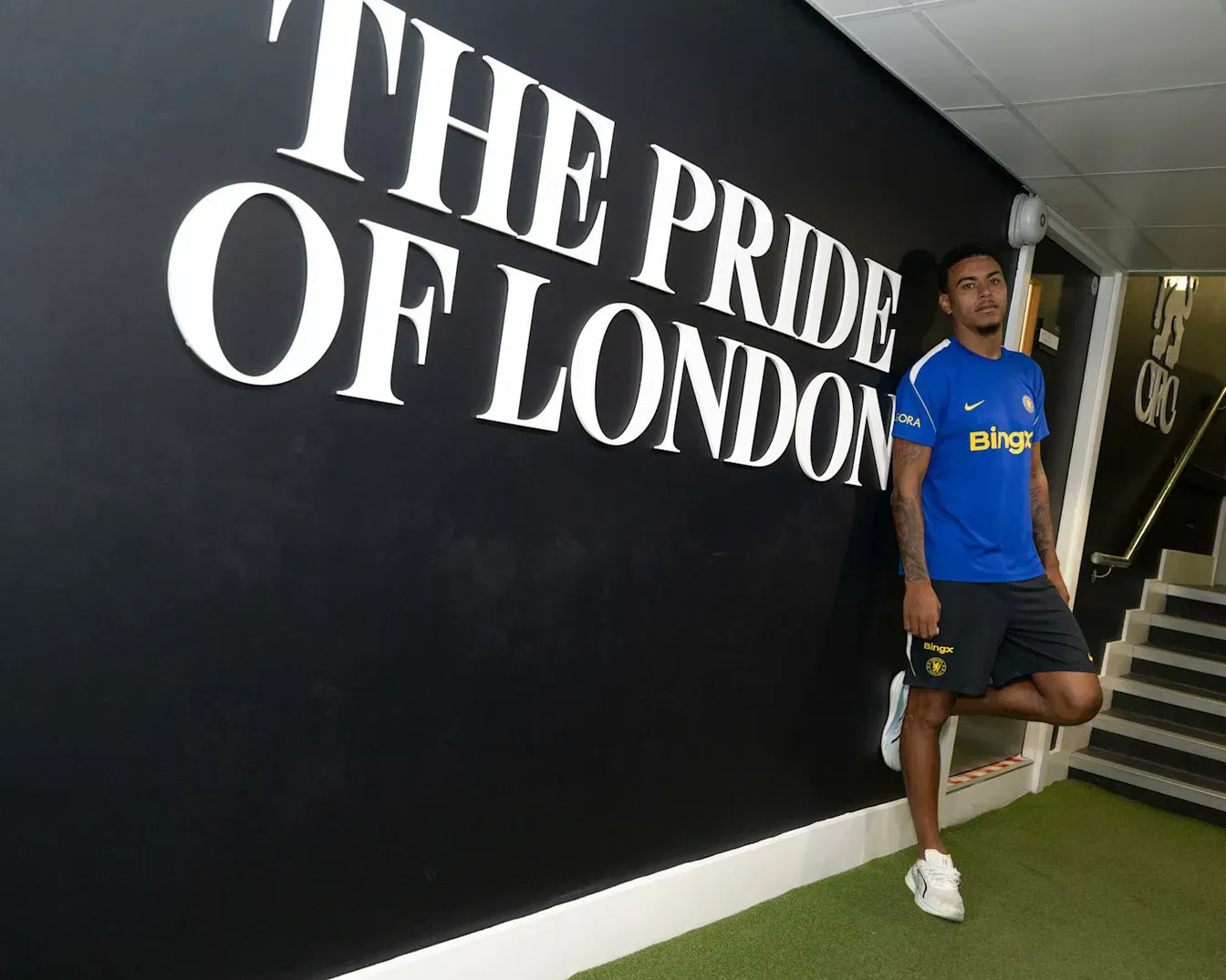 Rekordowy transfer w Premier League stał się faktem. Morgan Rogers wybrał nowy klub