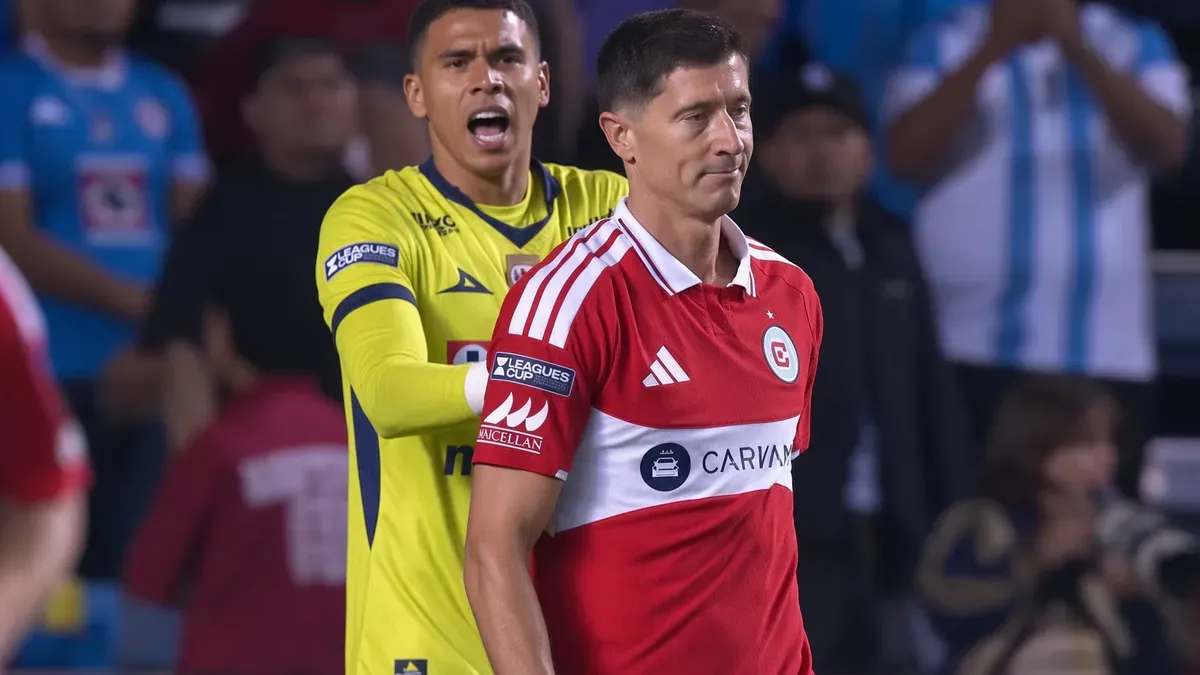 Robert Lewandowski trafił do siatki, ale gol nie został uznany [WIDEO]
