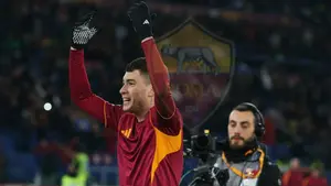 Roma nie sprzeda Argentyńczyka mimo kryzysu. Soulé gra z bolesną kontuzją