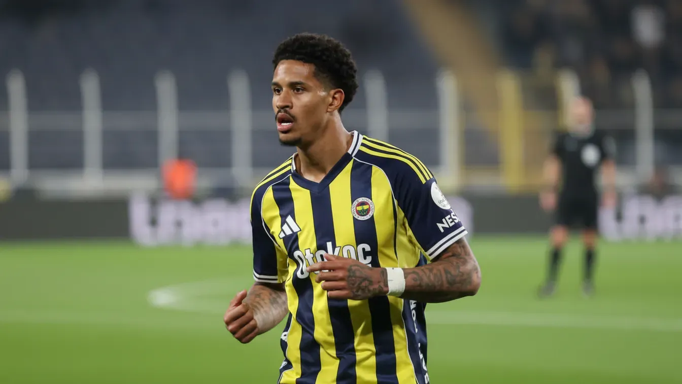 Roma rusza po obrońcę Fenerbahce. Holender odrzucił już dwie inne oferty