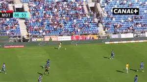 Ronaldo! Portugalczyk indywidualną akcją ustala wynik meczu na 4:0 Oglądaj mecze @_Ekstraklasa_ w CANAL+: