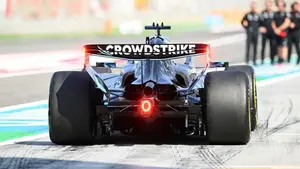 Russell przerażony nowymi startami w F1. Ferrari deklasuje rywali w Bahrajnie