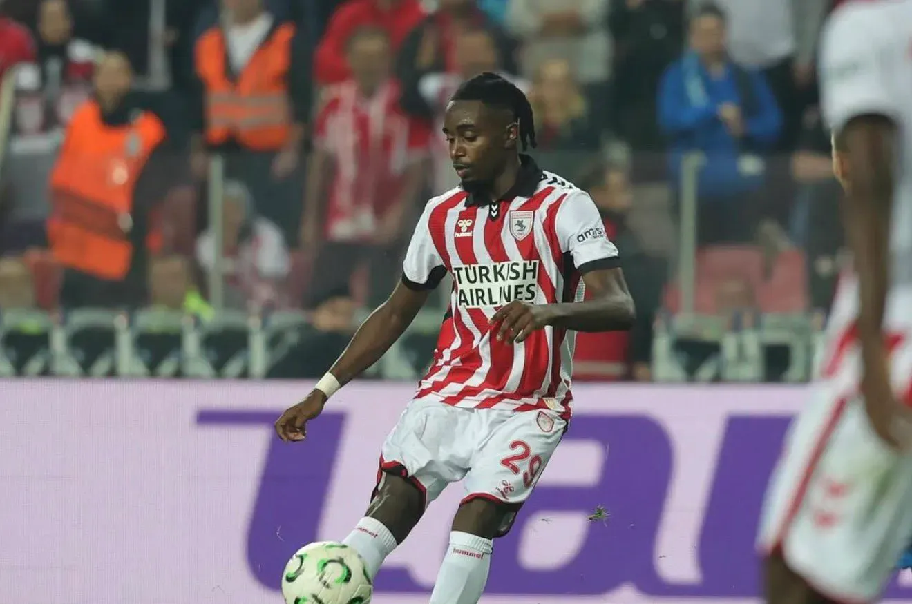 Sampdoria blisko transferu. Antoine Makoumbou opuszcza Turcję