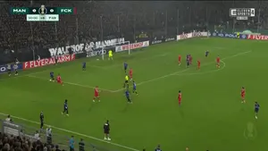 Sceny w mannheim! Po ostatnim gwizdku doszło do awantury między piłkarzami, a napięta atmosfera przeniosła się na trybun