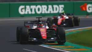 Sensacja w Melbourne. Ferrari deklasuje rywali, a giganci F1 mają potężne problemy