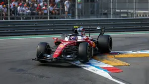 Sensacja w Monako. Hamilton i Ferrari uderzają w dominację Mercedesa