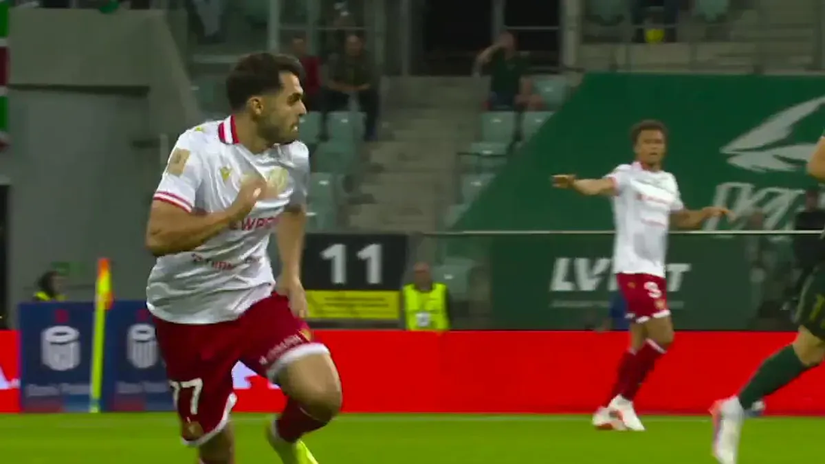 Sensacyjny start meczu we Wrocławiu! Czerwona kartka dla Przemysława Wiśniewskiego! Oglądaj: