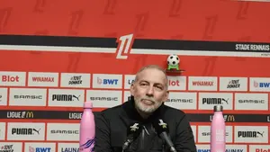 Sensacyjny zwrot w rewelacji Ligue 1. Trener Eric Roy chce natychmiast opuścić klub
