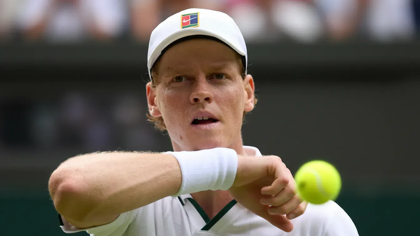 Sinner niepewny występu w US Open. Włoski ekspert ma złe przeczucia przed turniejem w Nowym Jorku
