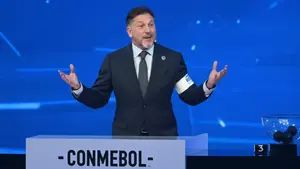 Skandal po odwołaniu wielkiego hitu. Prezydent ogłosił zwycięzcę bez wychodzenia na boisko