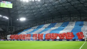 Skandaliczne sceny w Marsylii. Piłkarze usłyszeli, co myślą o nich kibice. Habib Beye reaguje