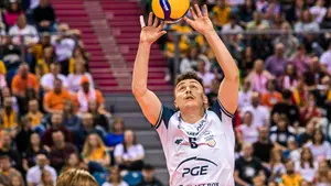 Skra Bełchatów - Projekt Warszawa transmisja na żywo: Gdzie oglądać mecz dzisiaj w Internecie i TV? (15.03.2026) [PlusLiga]