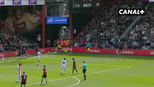 Spora kontrowersja w meczu Bournemouth z Crystal Palace! Powinien być rzut karny? Oglądaj Premier League w CANAL+: