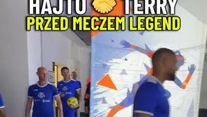 Stare znajomości odżywają na Stadionie Śląskim! Tomasz Hajto i John Terry z sympatycznym przywitaniem przed