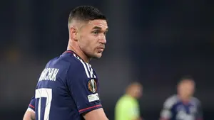 Strzelił pięć goli i zachwycił Lyon. Teraz klub stawia twardy warunek w sprawie transferu