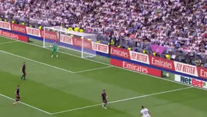Świetna akcja realu! Kylian Mbappe trafia na 3:0 z Malagą! Transmisja: