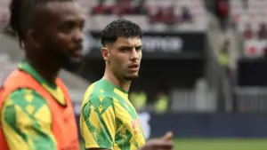 Sytuacja Nantes jest dramatyczna. Przed meczem z PSG zapadła nagła decyzja w sprawie gwiazdy
